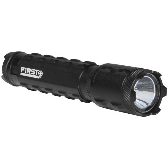 Latarka First Tactical TriTac Średnia Czarna