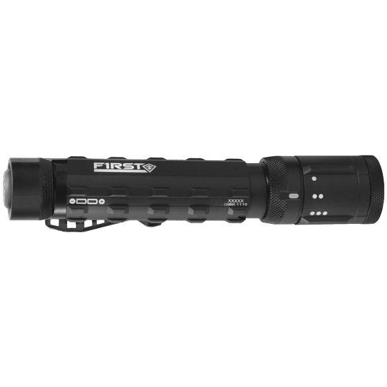 Latarka First Tactical TriTac Średnia Czarna