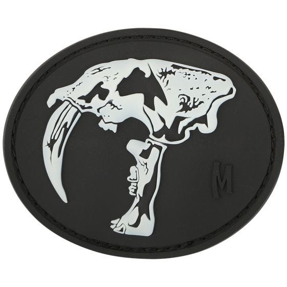 Naszywka Maxpedition Sabertooth Skull (Świeci w ciemności)